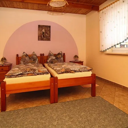 Holiday home In L Bben With A Terrace Lubben